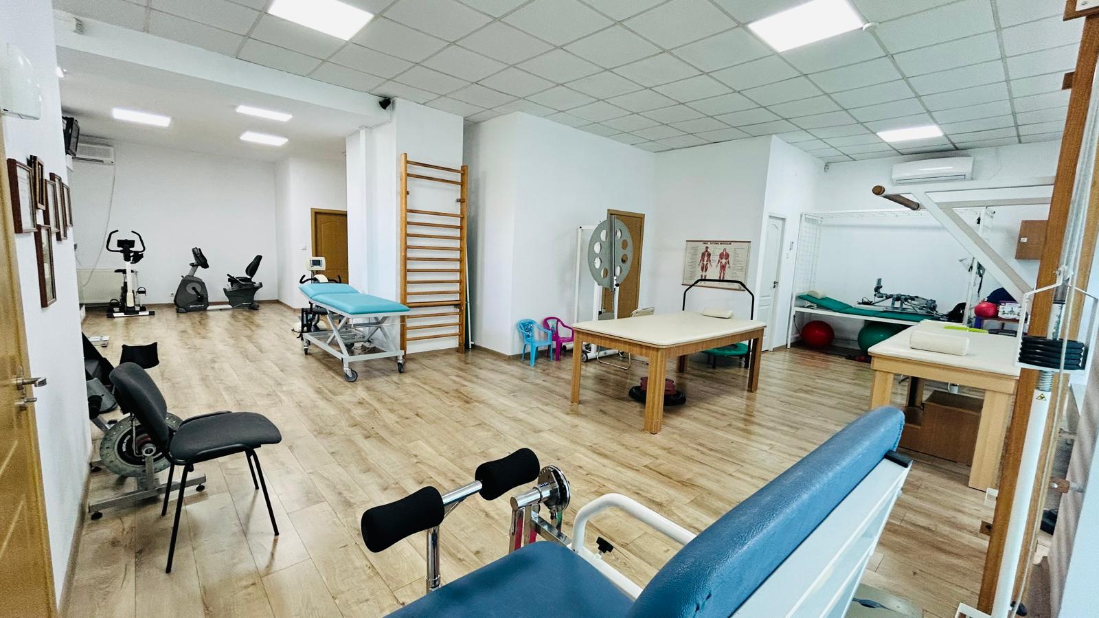 Cabinet de recuperare medicală Health & Happiness în Craiova